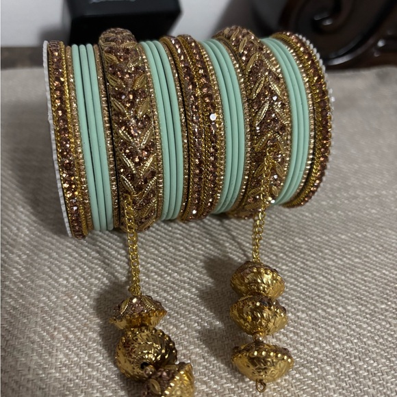 Indian bangle set - Picture 4 of 4